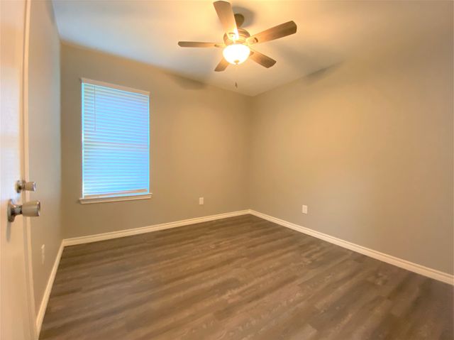 4010 Drakestone Avenue, Rowlett, TX 75088