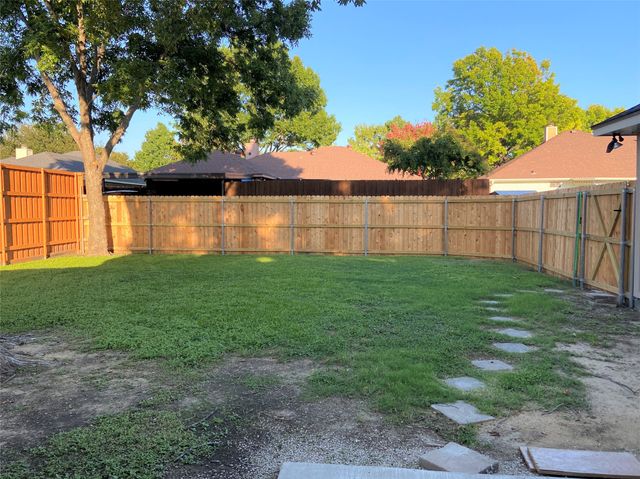 4010 Drakestone Avenue, Rowlett, TX 75088