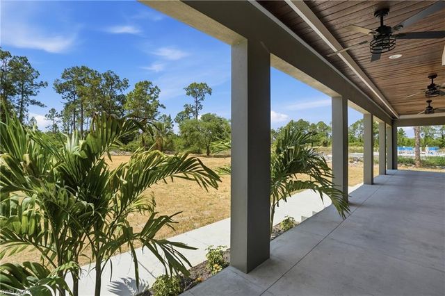7933 5th TER, Labelle, FL 33935