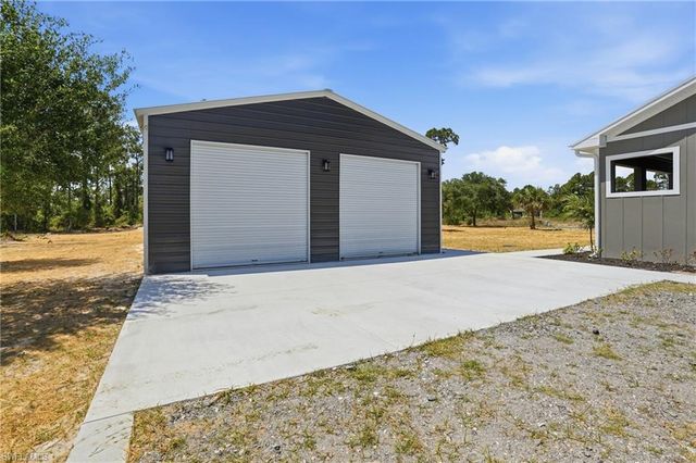 7933 5th TER, Labelle, FL 33935