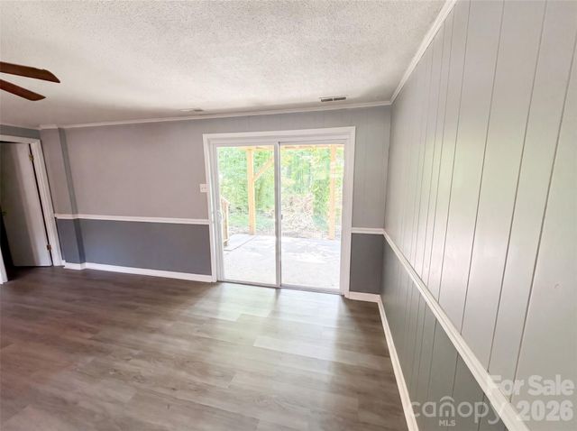 1716 Timberlane Street, Gastonia, NC 28054