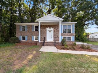 1716 Timberlane Street, Gastonia, NC 28054
