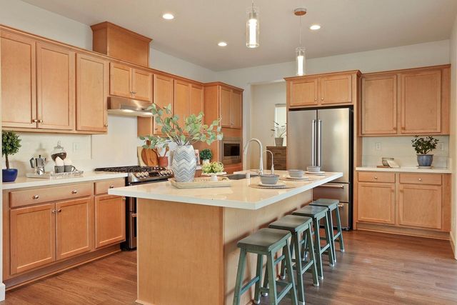 3081 Rio Grande Dr, Tracy, CA 95377