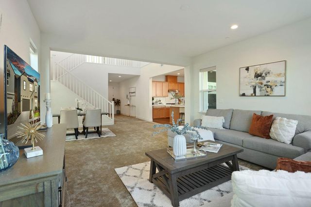 3081 Rio Grande Dr, Tracy, CA 95377