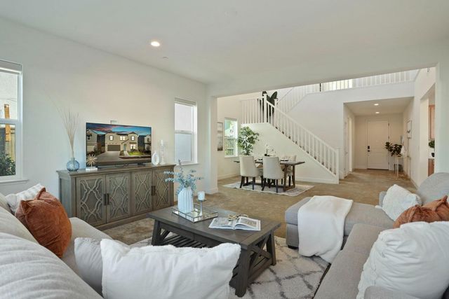 3081 Rio Grande Dr, Tracy, CA 95377