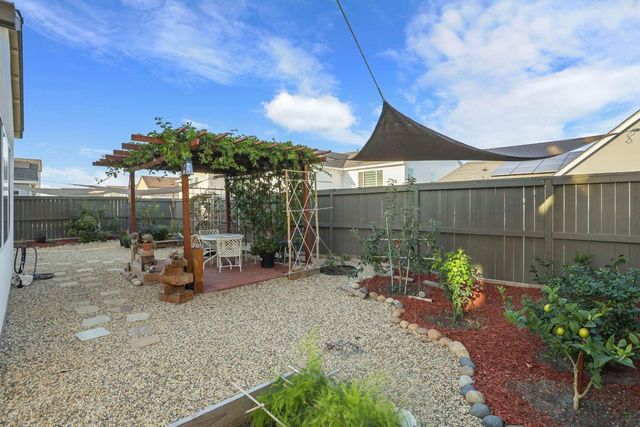 3081 Rio Grande Dr, Tracy, CA 95377