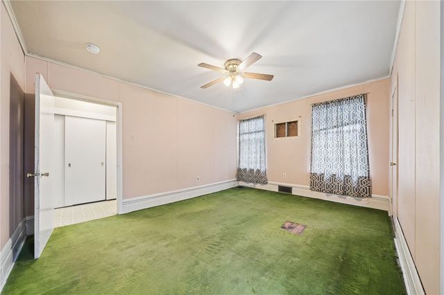 215 S 4TH, West Newton, PA 15089