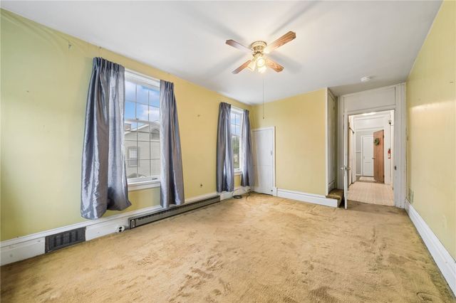 215 S 4TH, West Newton, PA 15089