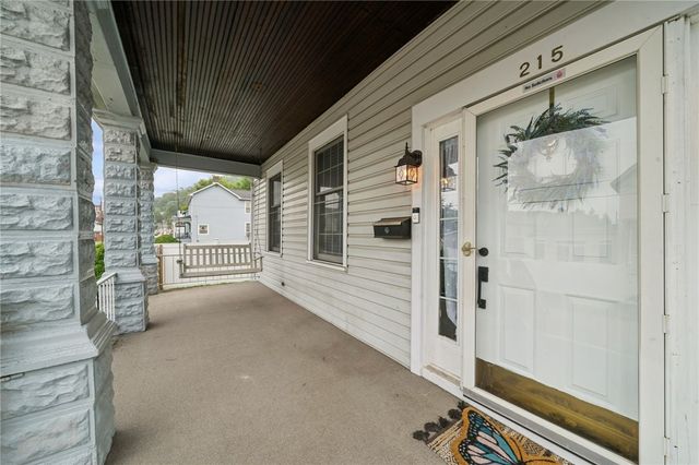 215 S 4TH, West Newton, PA 15089