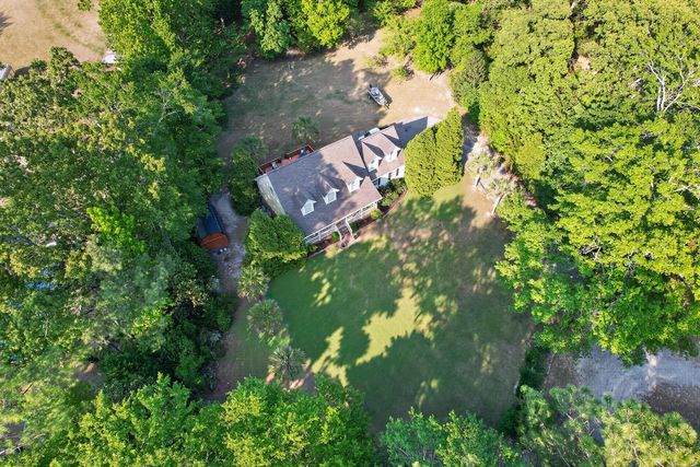28 Santee Lakes Court, Elloree, SC 29047