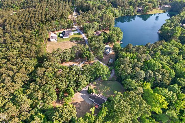 28 Santee Lakes Court, Elloree, SC 29047