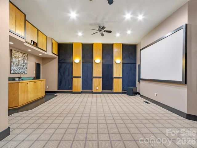 218 Slickrock Road, Burnsville, NC 28714