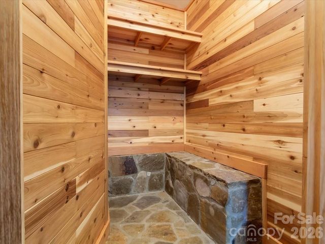 218 Slickrock Road, Burnsville, NC 28714