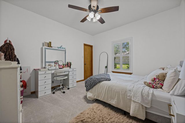 2000 Spinel RD, Pflugerville, TX 78660