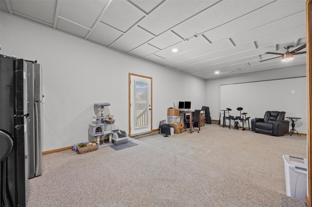 2000 Spinel RD, Pflugerville, TX 78660