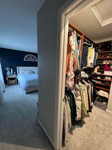 6002 Andrew John Drive, New Albany, OH 43054