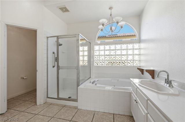898 East Robindale Road, Las Vegas, NV 89123
