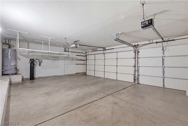 898 East Robindale Road, Las Vegas, NV 89123