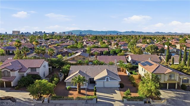 898 East Robindale Road, Las Vegas, NV 89123