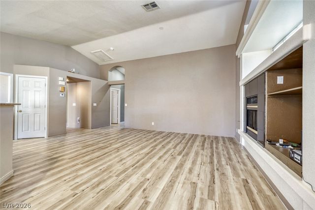 898 East Robindale Road, Las Vegas, NV 89123