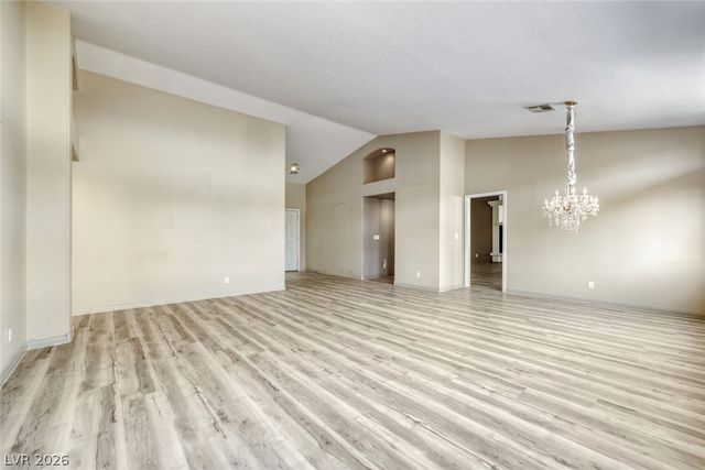 898 East Robindale Road, Las Vegas, NV 89123