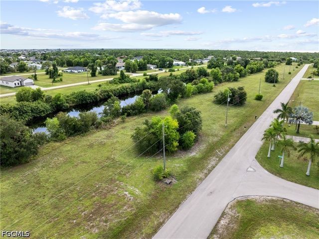 3700 NW 45th ST, Cape Coral, FL 33993