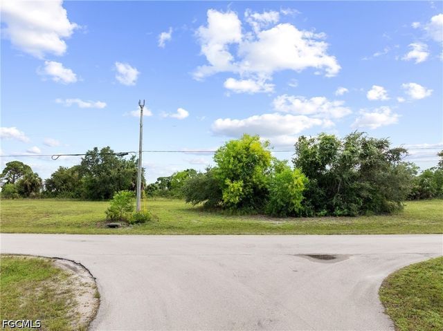 3700 NW 45th ST, Cape Coral, FL 33993