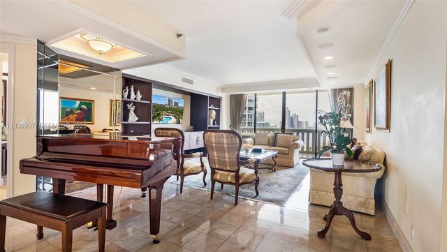 3000 Island Boulevard 1103, Aventura, FL 33160
