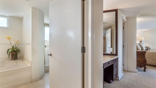 3000 Island Boulevard 1103, Aventura, FL 33160