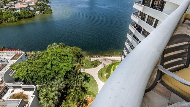 3000 Island Boulevard 1103, Aventura, FL 33160