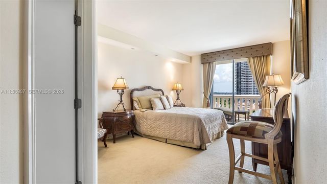 3000 Island Boulevard 1103, Aventura, FL 33160