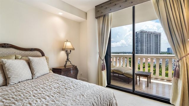 3000 Island Boulevard 1103, Aventura, FL 33160