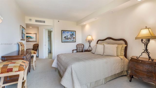3000 Island Boulevard 1103, Aventura, FL 33160