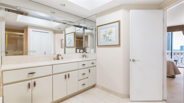 3000 Island Boulevard 1103, Aventura, FL 33160