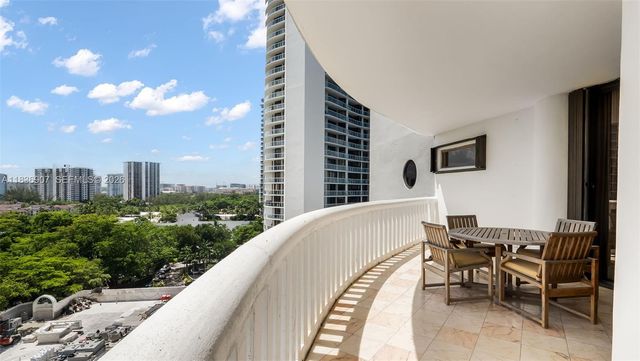 3000 Island Boulevard 1103, Aventura, FL 33160