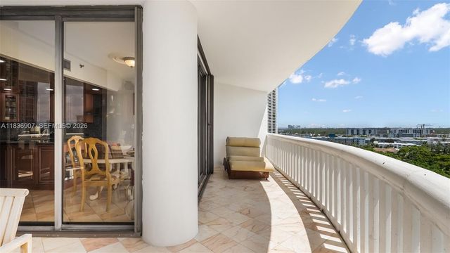 3000 Island Boulevard 1103, Aventura, FL 33160