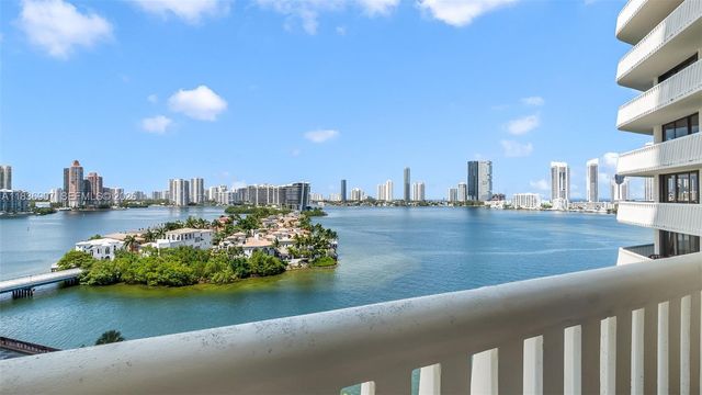 3000 Island Boulevard 1103, Aventura, FL 33160