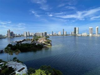 3000 Island Boulevard 1103, Aventura, FL 33160