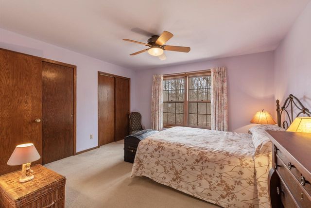 W275S4411 Green Country ROAD, Waukesha, WI 53189