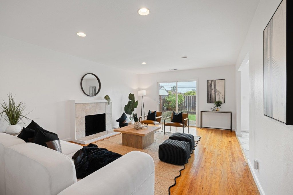 Image 6 of property listing at 14381 14381 Trinidad Rd, San Leandro, CA 94577