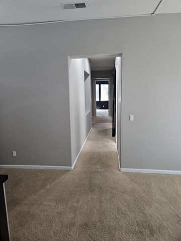 3570 Whispering Oak Dr, Ceres, CA 95307