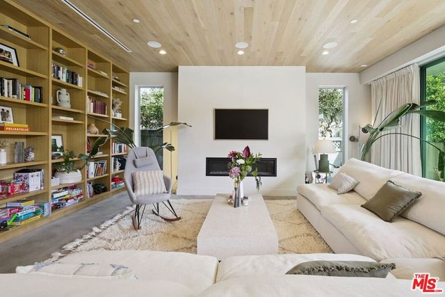 1310 Preston Way, Venice, CA 90291