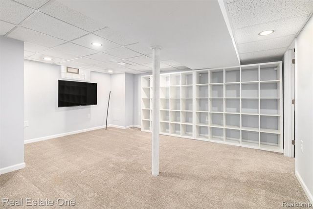 15579 Keppen Avenue, Allen Park, MI 48101