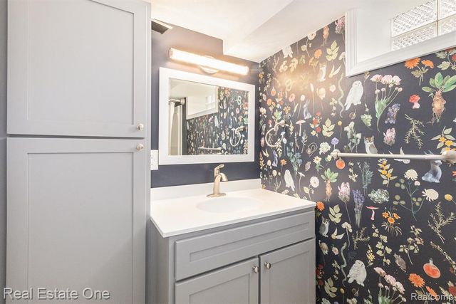 15579 Keppen Avenue, Allen Park, MI 48101