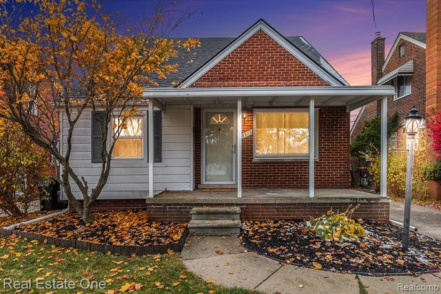 15579 Keppen Avenue, Allen Park, MI 48101