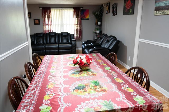 100 Woodward Avenue, Morganton, NC 28655