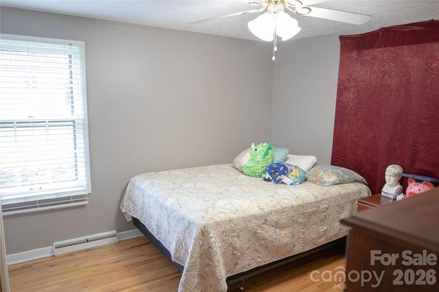 100 Woodward Avenue, Morganton, NC 28655