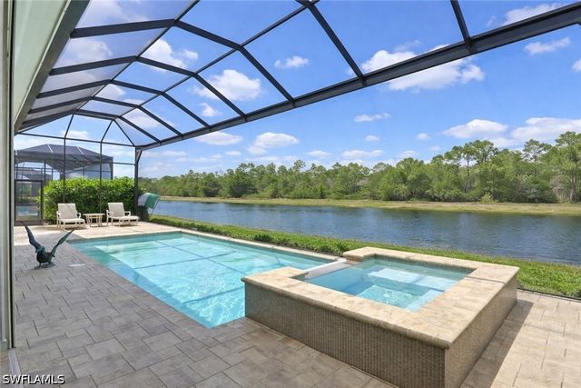 14338 Laguna Springs LN, Naples, FL 34114