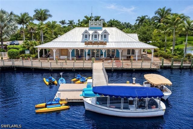 14338 Laguna Springs LN, Naples, FL 34114