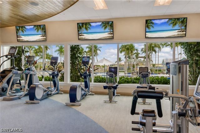 14338 Laguna Springs LN, Naples, FL 34114